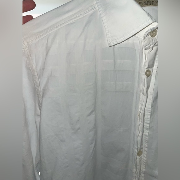 BURBERRY SHIRT WHITE SIZE XL - Picture 2 of 5